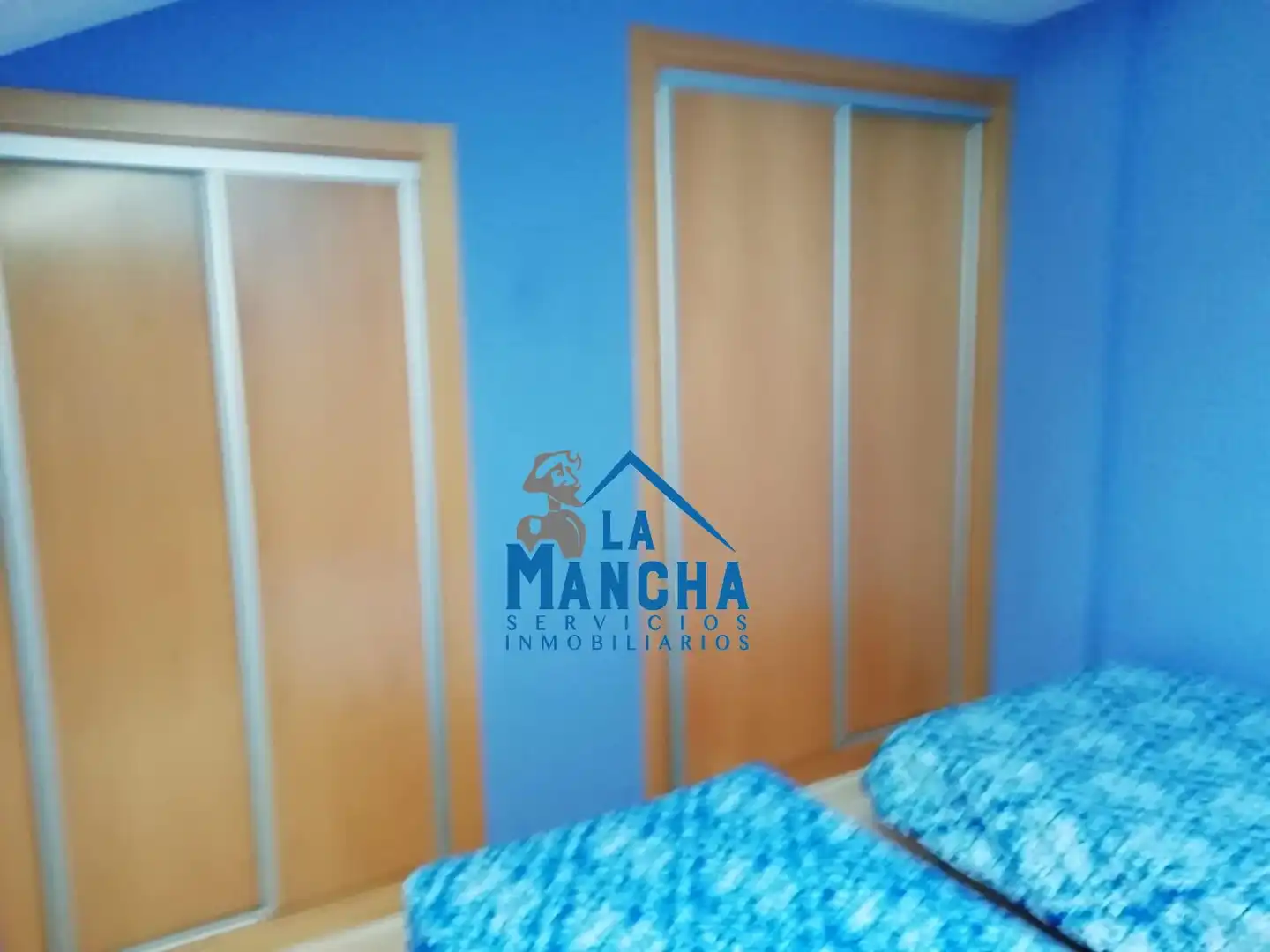 Schlafzimmer von Dachboden zum Verkauf in Albacete mit Klimaanlage, Heizung und Terrasse