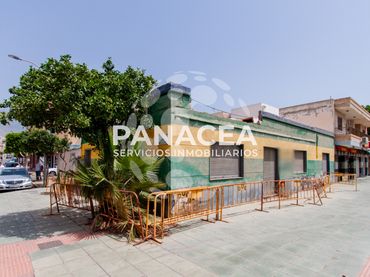 Adosado en venta en Santa María del Águila