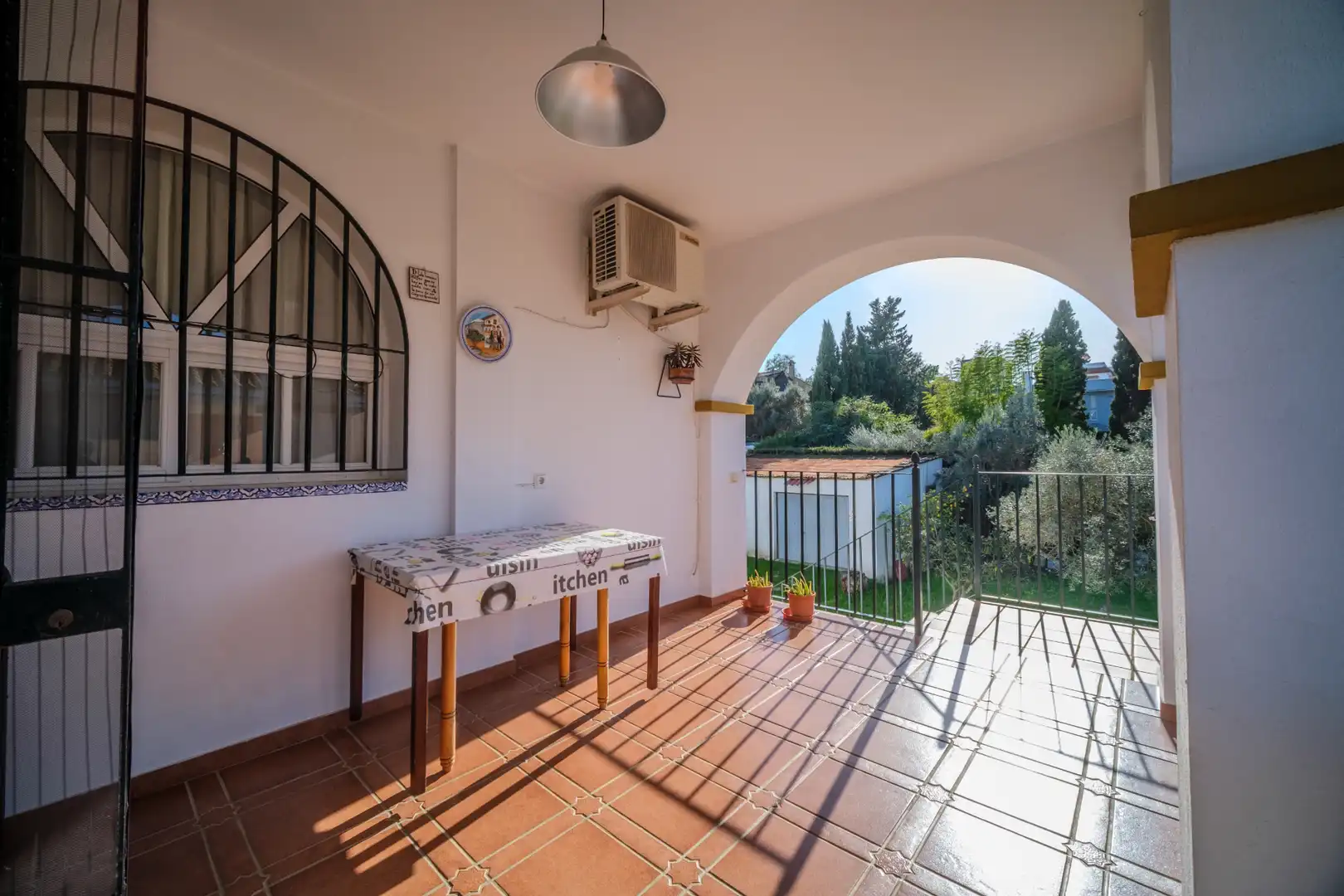 Jardí de Casa o xalet en venda en Montequinto amb Jardí privat, Terrassa i Moblat