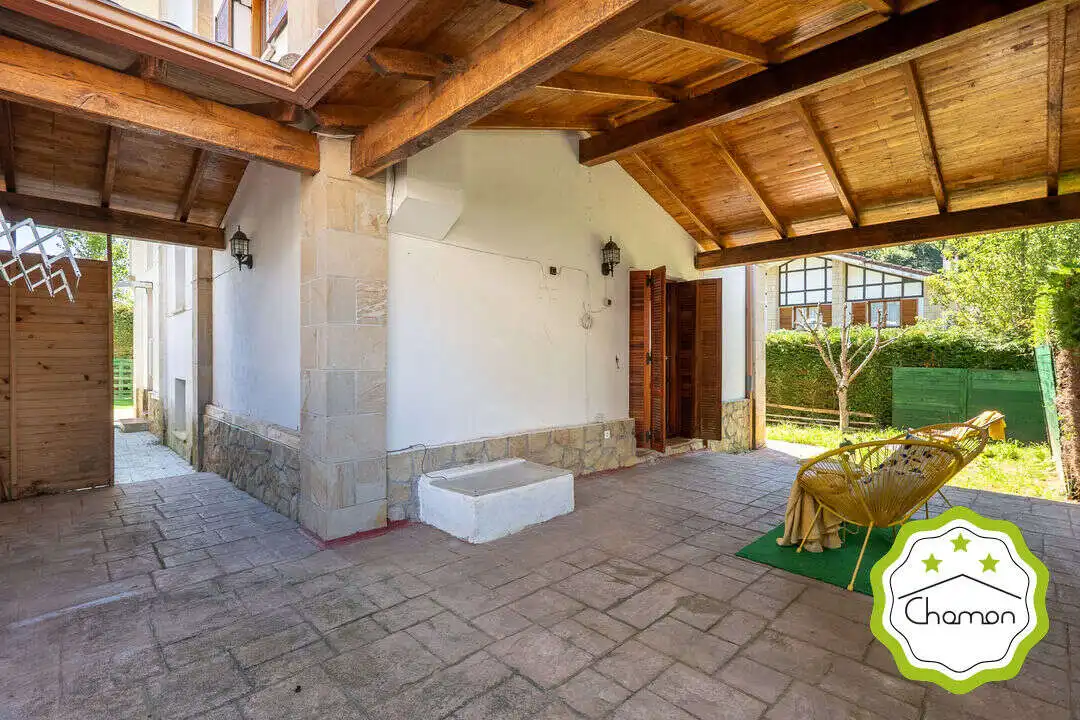 Terrassa de Casa o xalet en venda en Zeberio amb Calefacció, Jardí privat i Traster