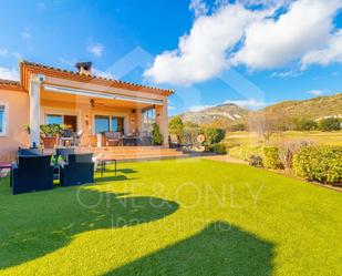 Jardí de Casa o xalet en venda en Mont-roig del Camp amb Aire condicionat i Terrassa