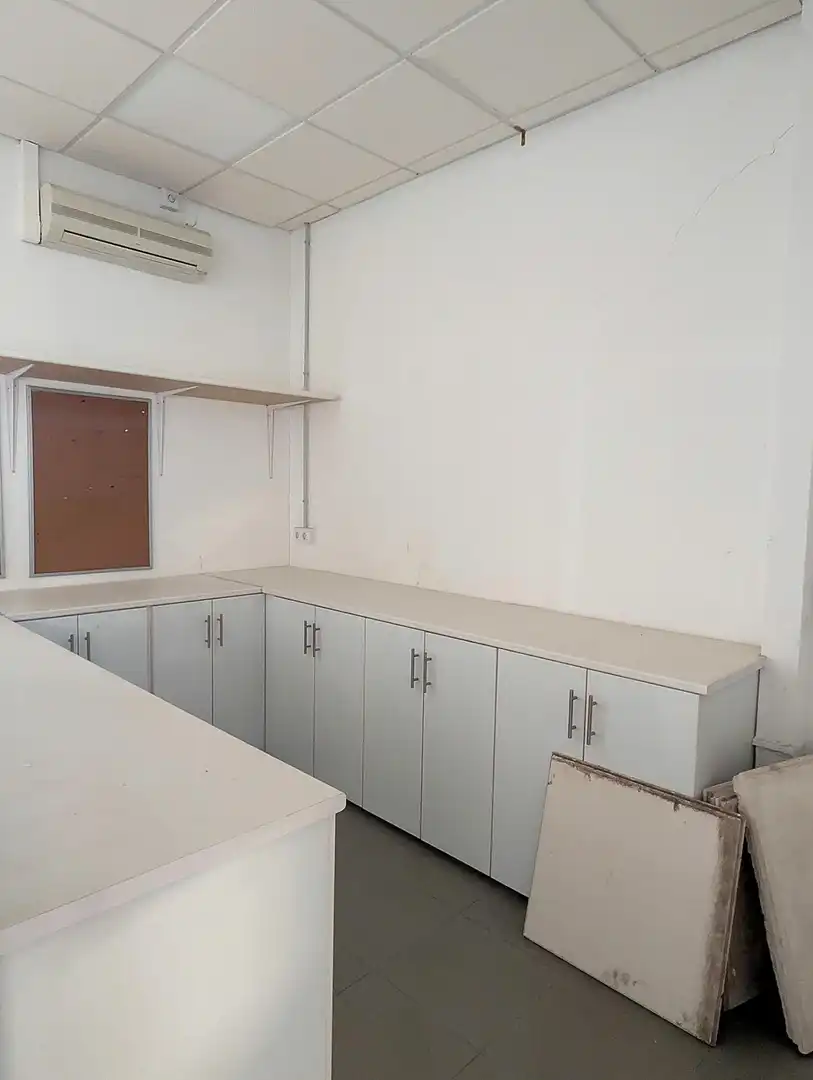 Cocina de Nave industrial de alquiler en Benacazón