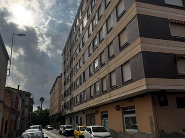 Pis amb balcó en venda a Centro