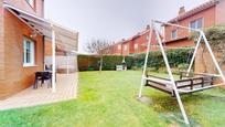 Garden of Single-family semi-detached for sale in Piélagos  with Heating, Private garden and Terrace