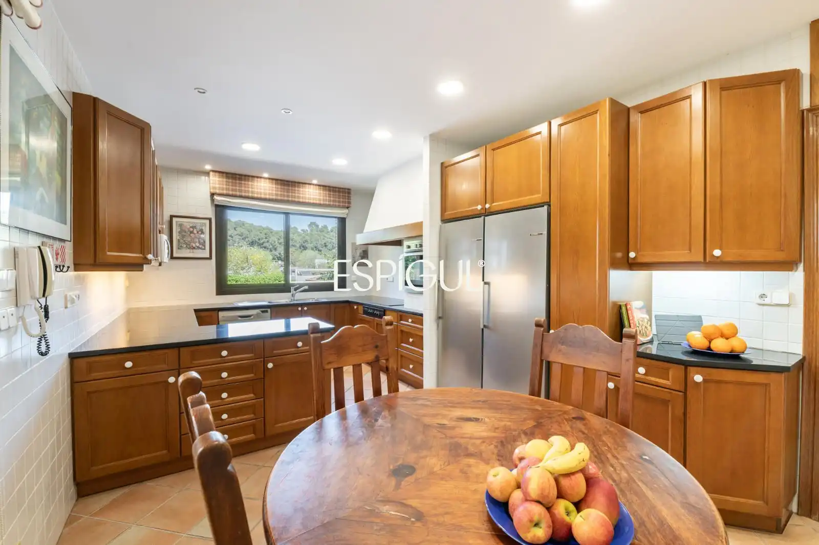 Kitchen of Houses for sale in Sant Cugat del Vallès  with Air Conditioner, Heating and Storage room