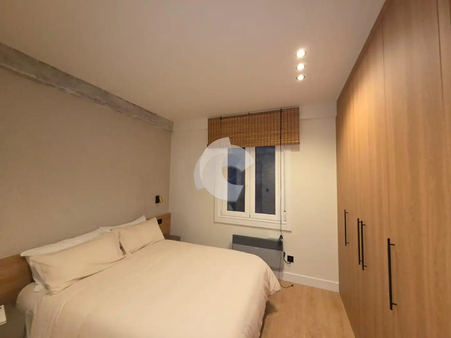 Schlafzimmer von Wohnung zum Verkauf in Vigo  mit Heizung und Möbliert