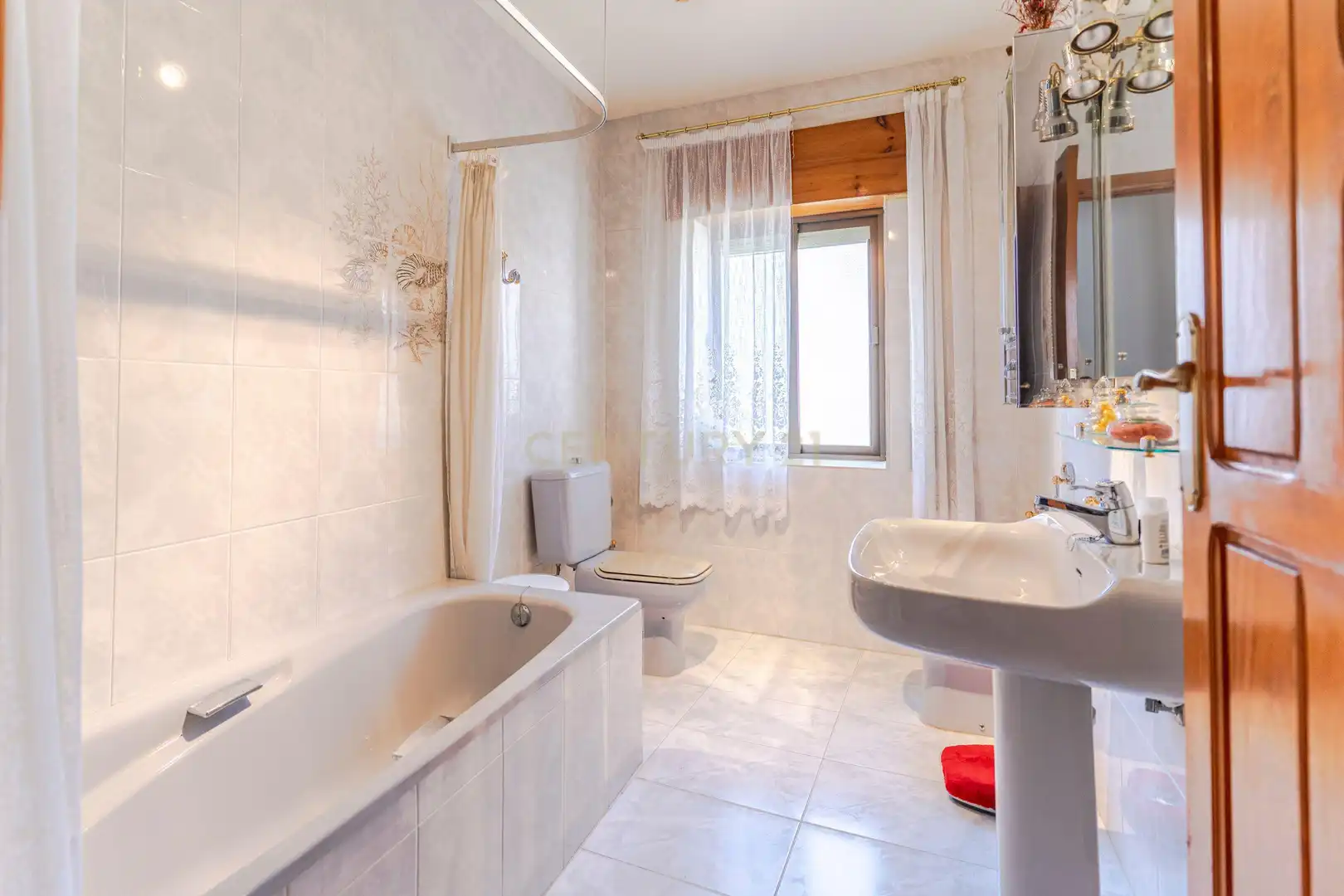 Bany de Casa o xalet en venda en Murtas amb Jardí privat, Forn i Rentadora