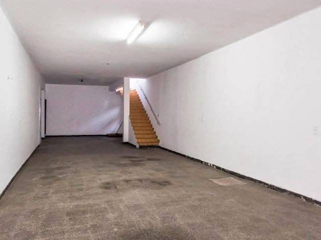 Garaje en Alquiler en Calle Alcalá, 172 en Fuente del Berro