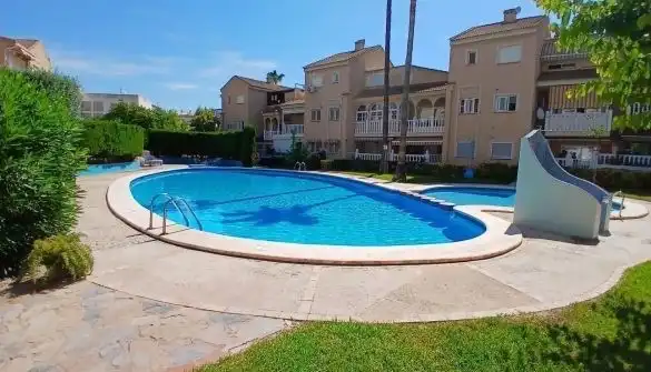 Piscina de Apartament en venda en L'Alfàs del Pi amb Aire condicionat, Calefacció i Jardí privat