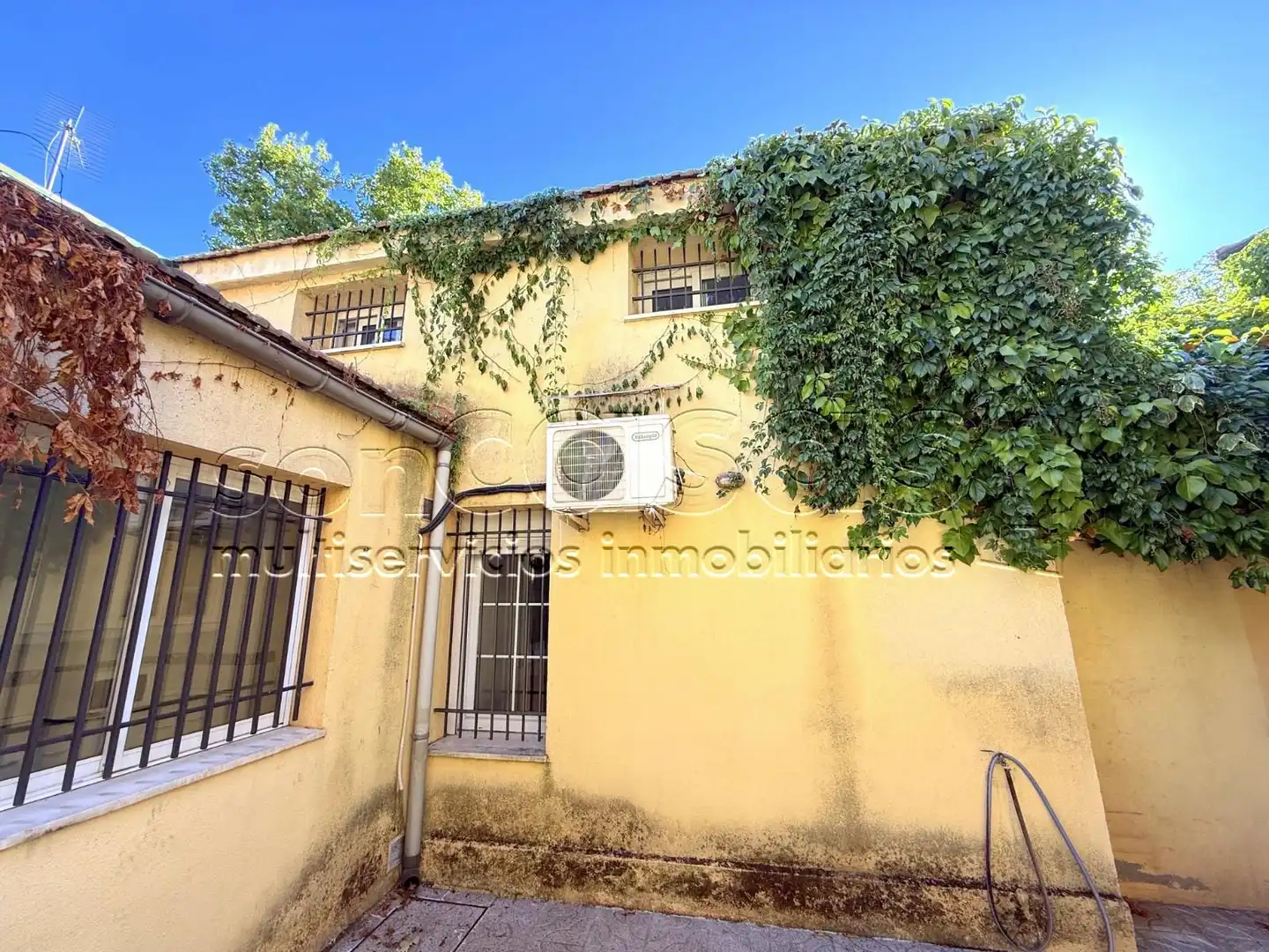Casa adosada en venta en El Viso