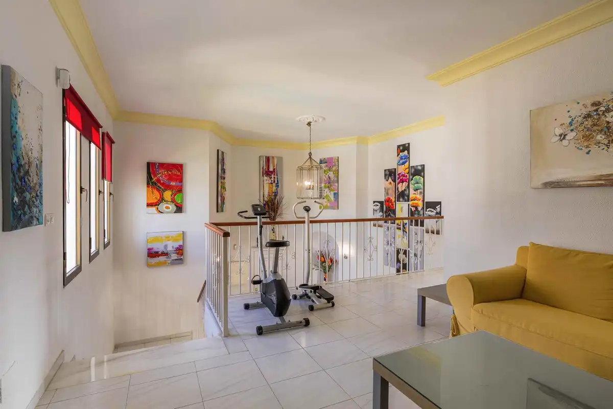Chalet con terraza en venta en Urbanizacion Playa de Guadalobon 7, imagen 10