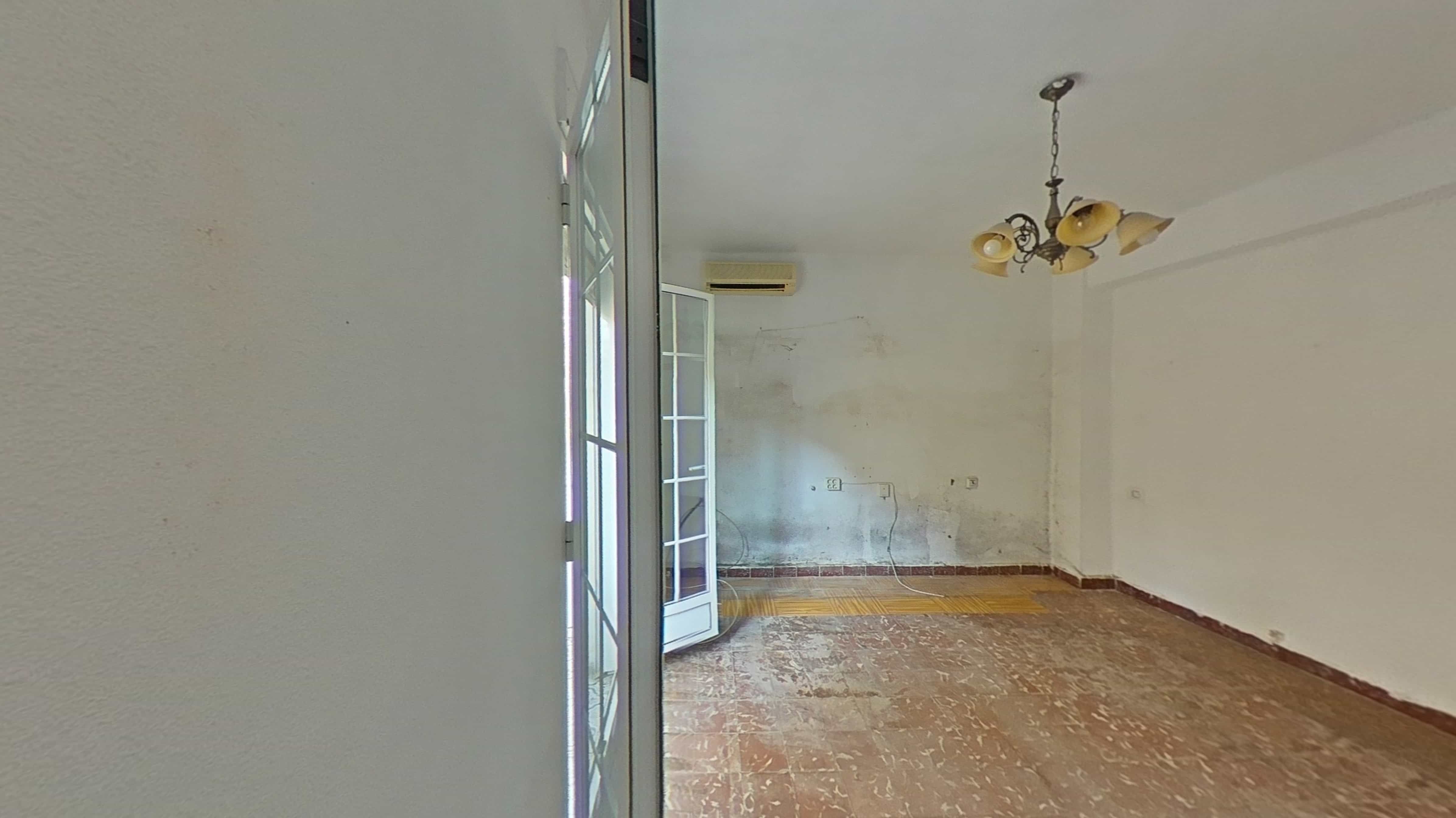 Piso en venta en  Valencia Capital con Terraza