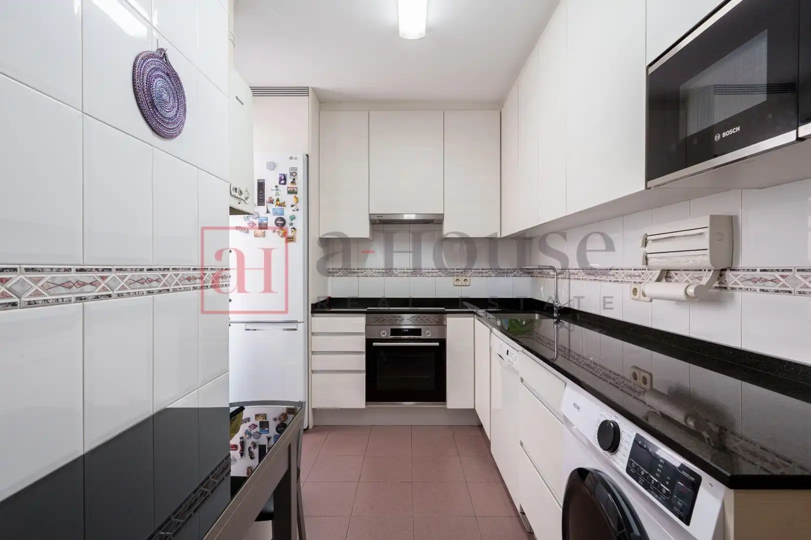 Kitchen of Flat for sale in Madrid  with Air Conditioner, Heating and Parquet flooring
