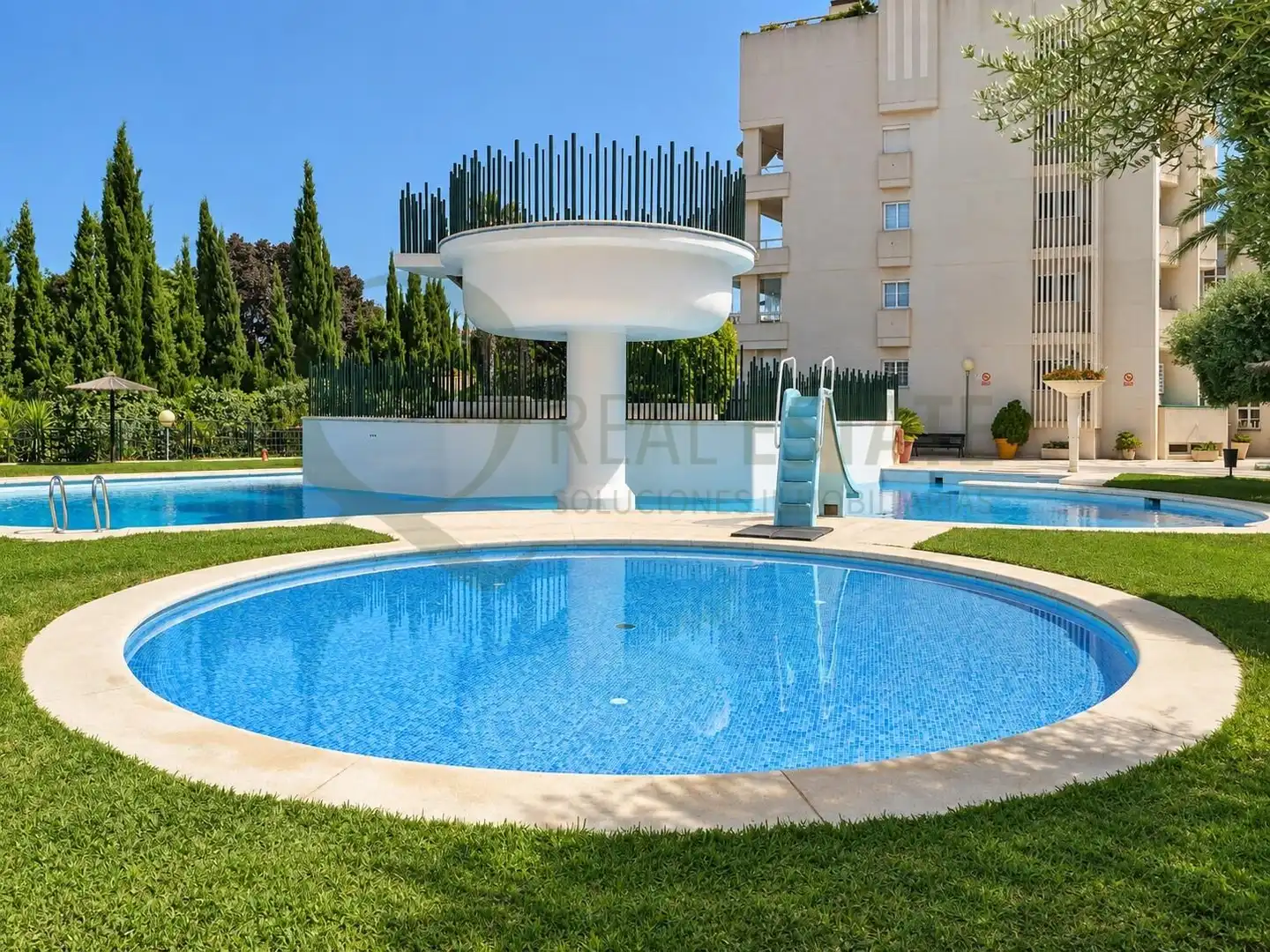 Piscina de Pis en venda en Sant Joan d'Alacant amb Aire condicionat, Calefacció i Jardí privat