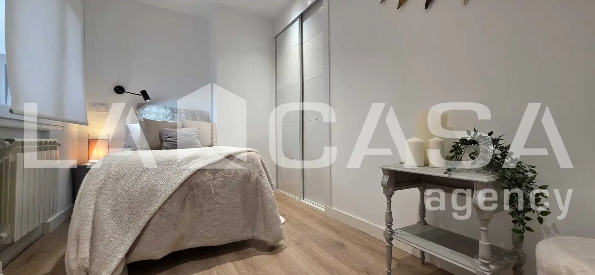 Habitación de Piso en venta en Valladolid con Calefacción y Balcón