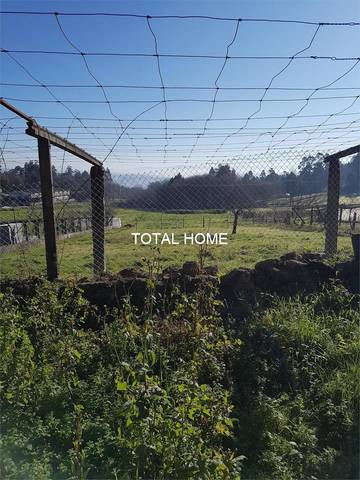 Casa-chalet en Venta en Teo