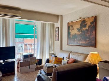 Appartamento con balcone in vendita a Horta - Guinardó