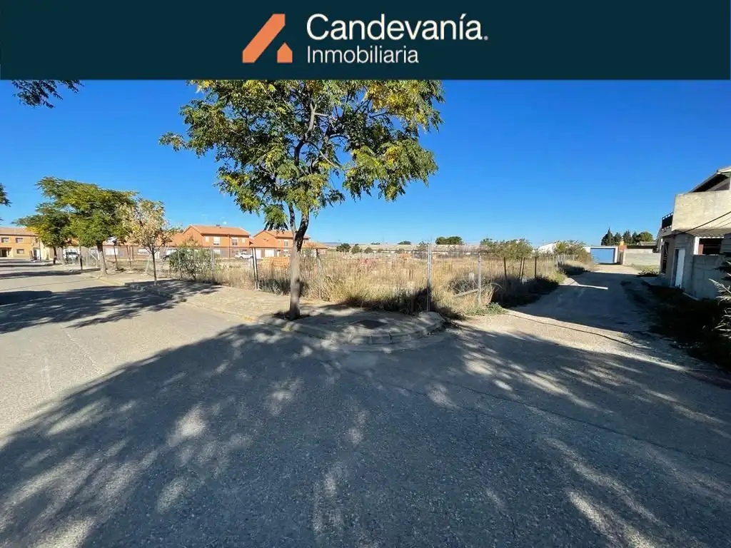 Terreny residencial en venda a San Mateo de Gállego
