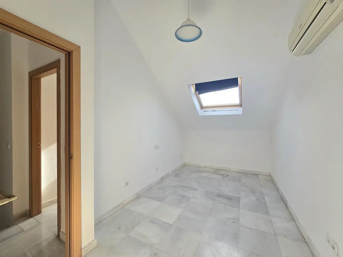Einfamilien-Reihenhaus zum Verkauf in Benalmádena mit Terrasse