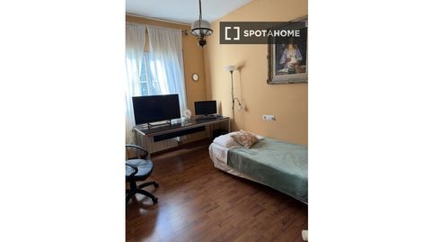 Photo 2 of Room in Matadepera, Barcelona