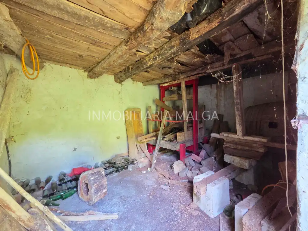 Houses for sale in Colunga  with Private garden, Parquet flooring and Storage room