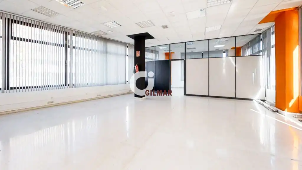 Oficina en venda en Alcobendas amb Aire condicionat i Calefacció