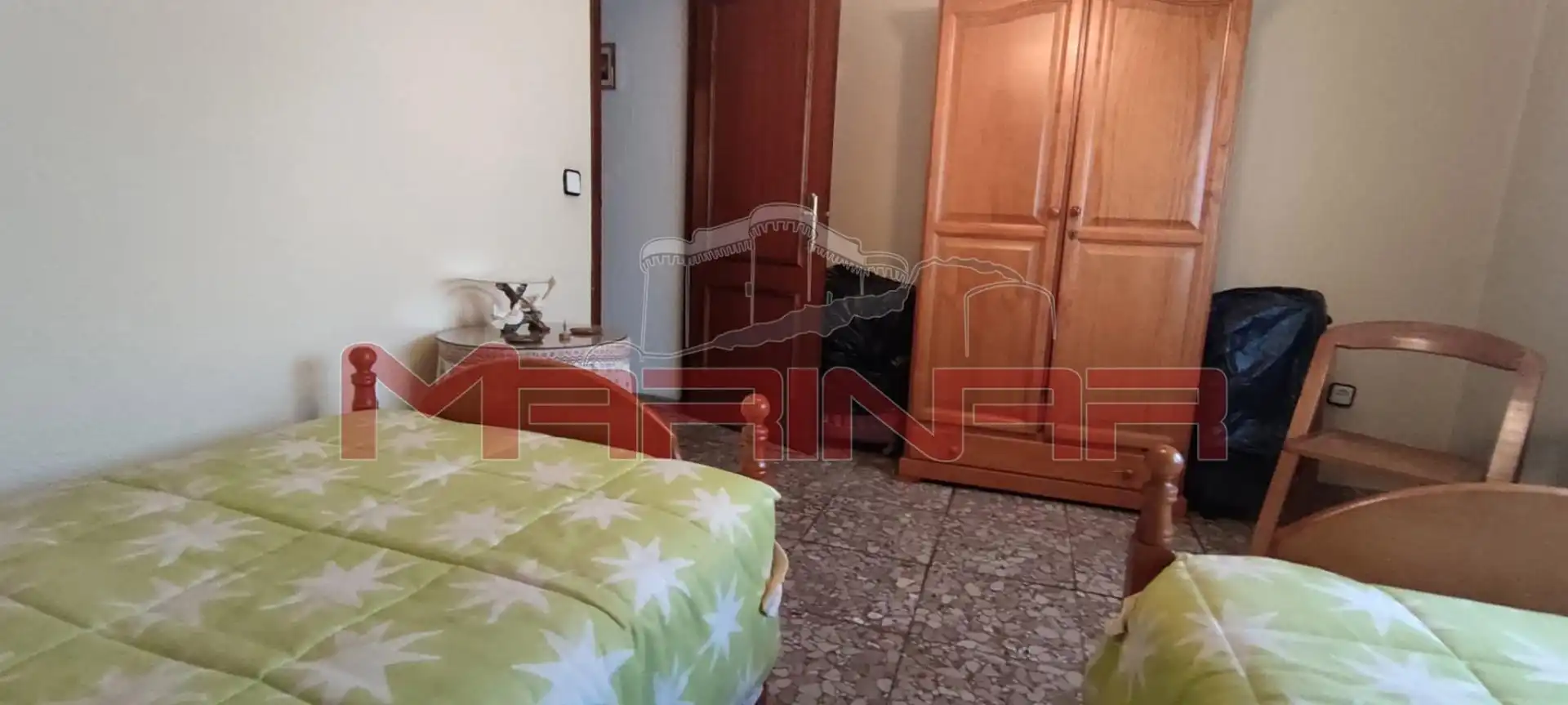 Habitación de Edificio en venta en Yeles