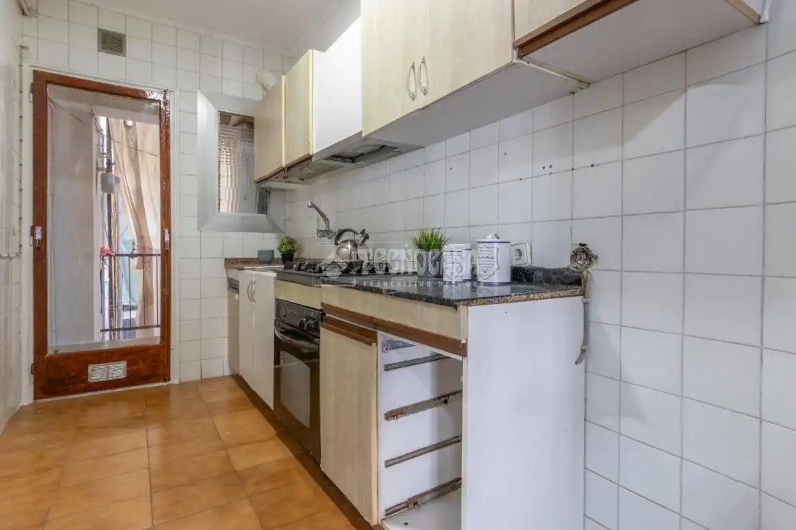 Kitchen of Flat for sale in Tarragona  with Heating and Parquet flooring