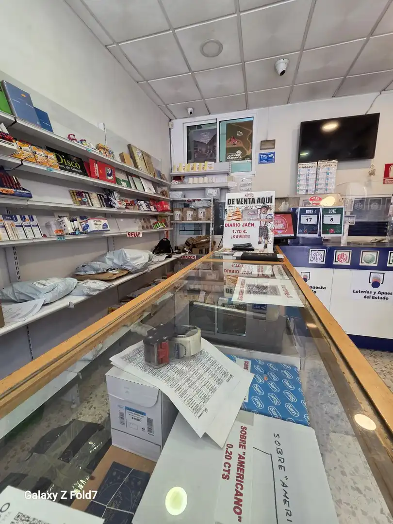 Local en venda en Jaén amb Aire condicionat