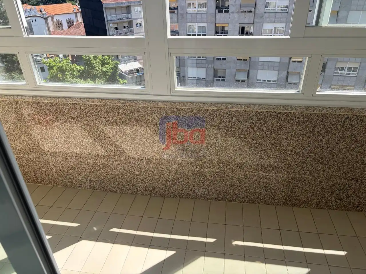 Terrassa de Pis de lloguer en Ourense Capital  amb Calefacció i Parquet