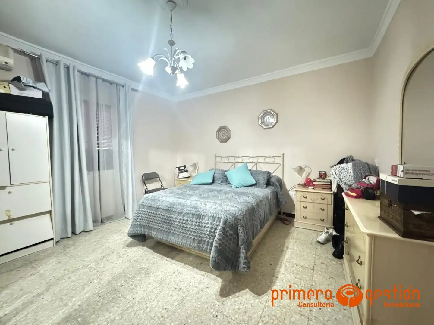 Habitación de Casa o chalet en venta en Carmona