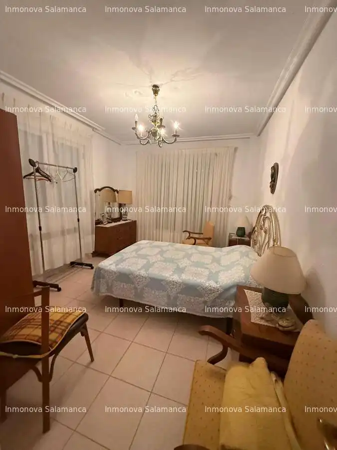 Casa o xalet en venda en Membribe de la Sierra amb Calefacció, Jardí privat i Moblat