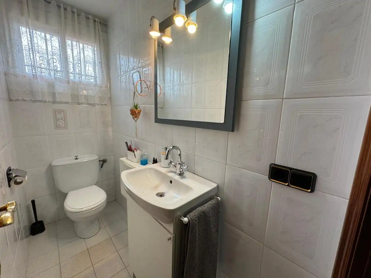 Baño de Finca rústica en venta en Sant Fost de Campsentelles con Calefacción, Jardín privado y Parquet