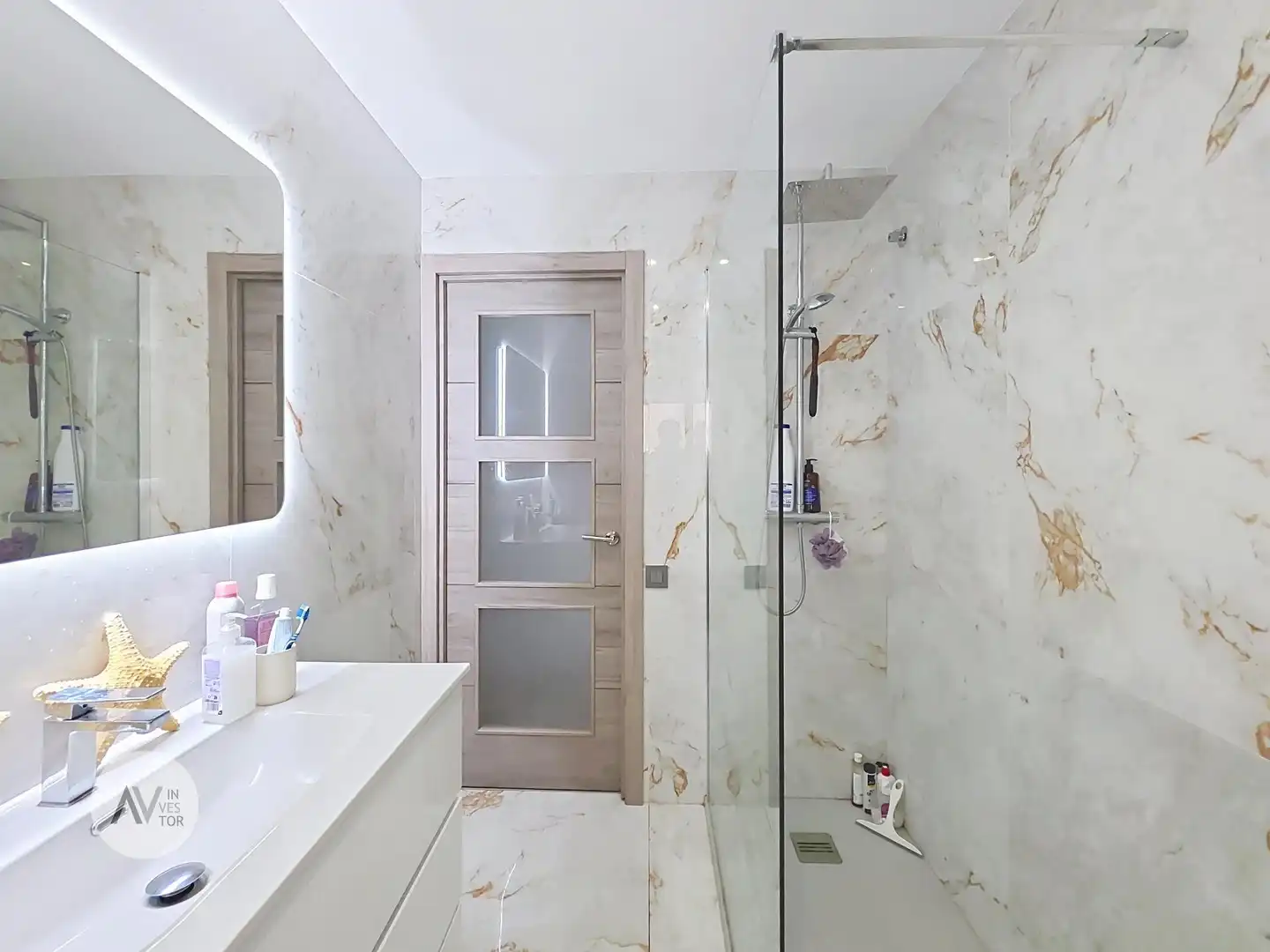 Baño de Ático en venta en Barcelona con Aire acondicionado, Calefacción y Amueblado