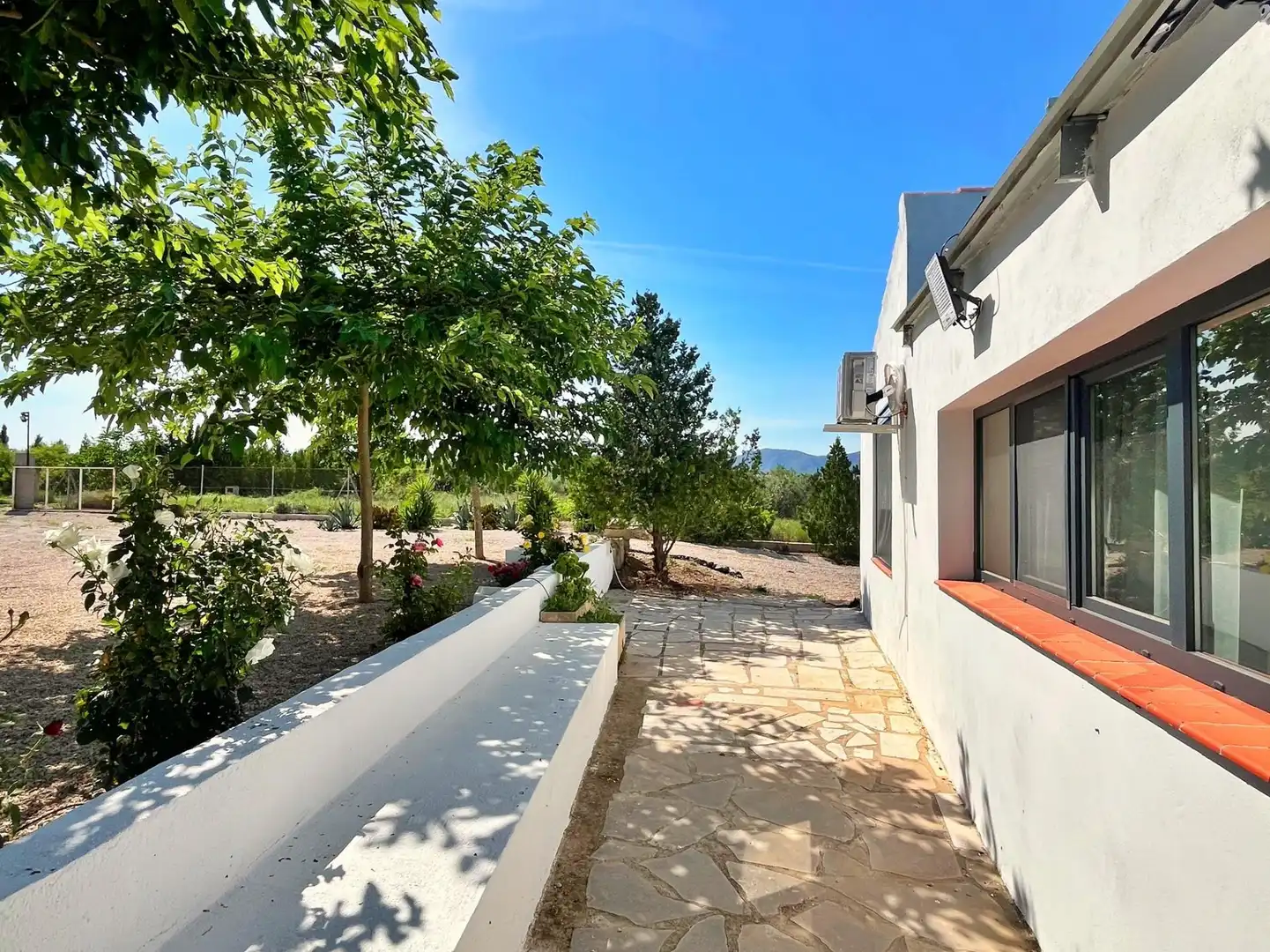 Vista exterior de Casa o chalet en venta en La Sénia con Piscina