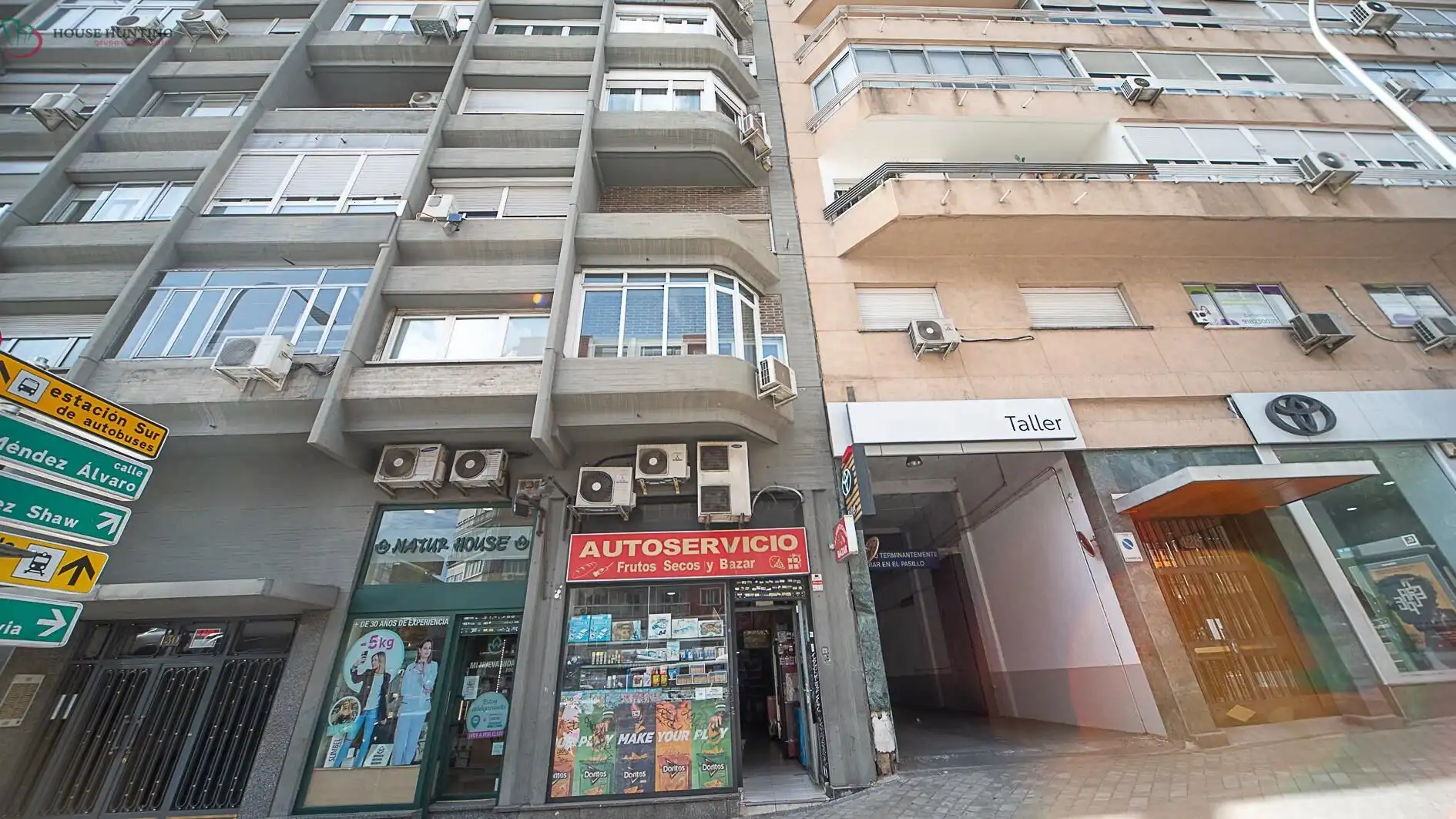 Exterior view of Commercial properties for sale in Madrid  with Air Conditioner