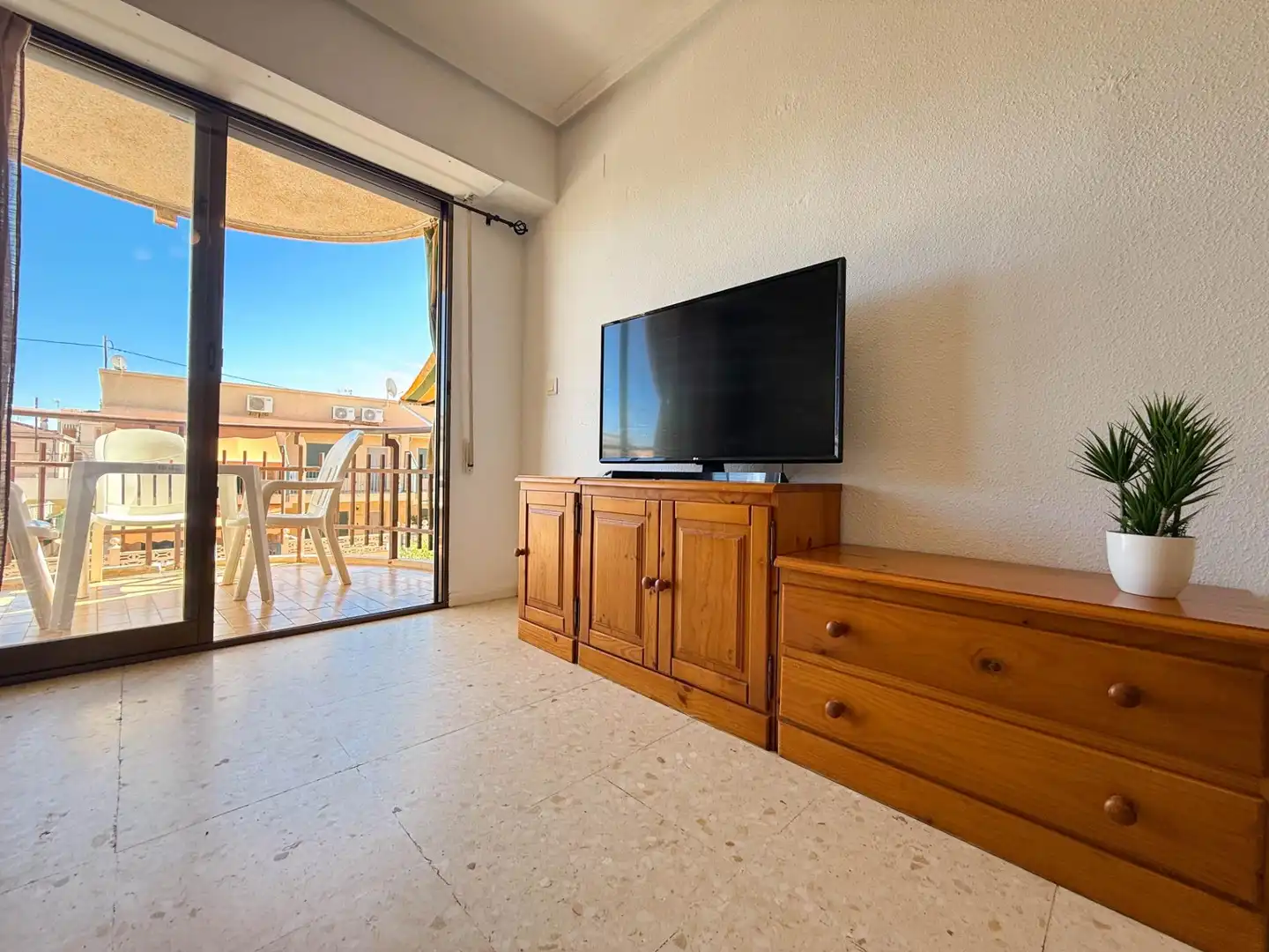 Apartamento con terraza en venta en Calle NOVELDA, imagen 5