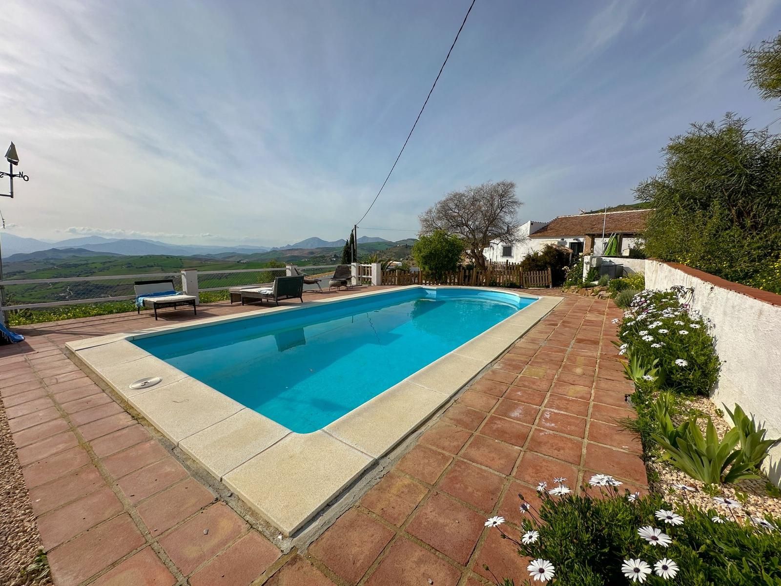 Piscina de Finca rústica en venda en Villanueva de la Concepción amb Aire condicionat, Jardí privat i Terrassa