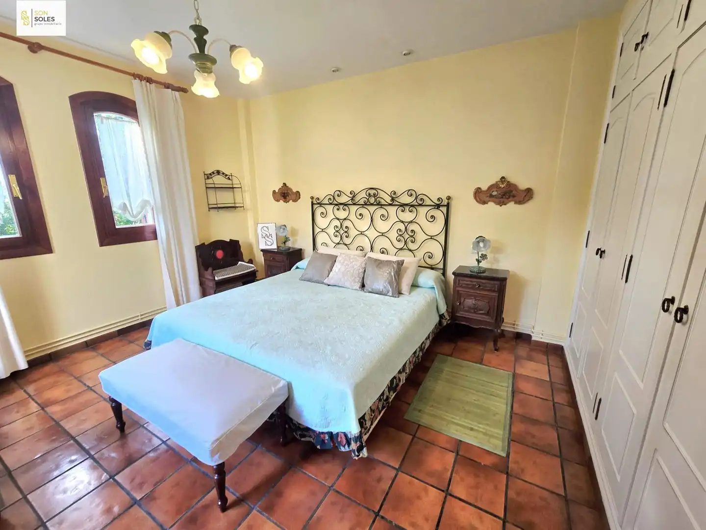Dormitori de Casa o xalet en venda en Villaescusa (Cantabria) amb Jardí privat, Terrassa i Traster