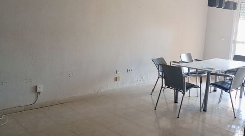 Foto 2 de Piso en venta en Gines, Sevilla