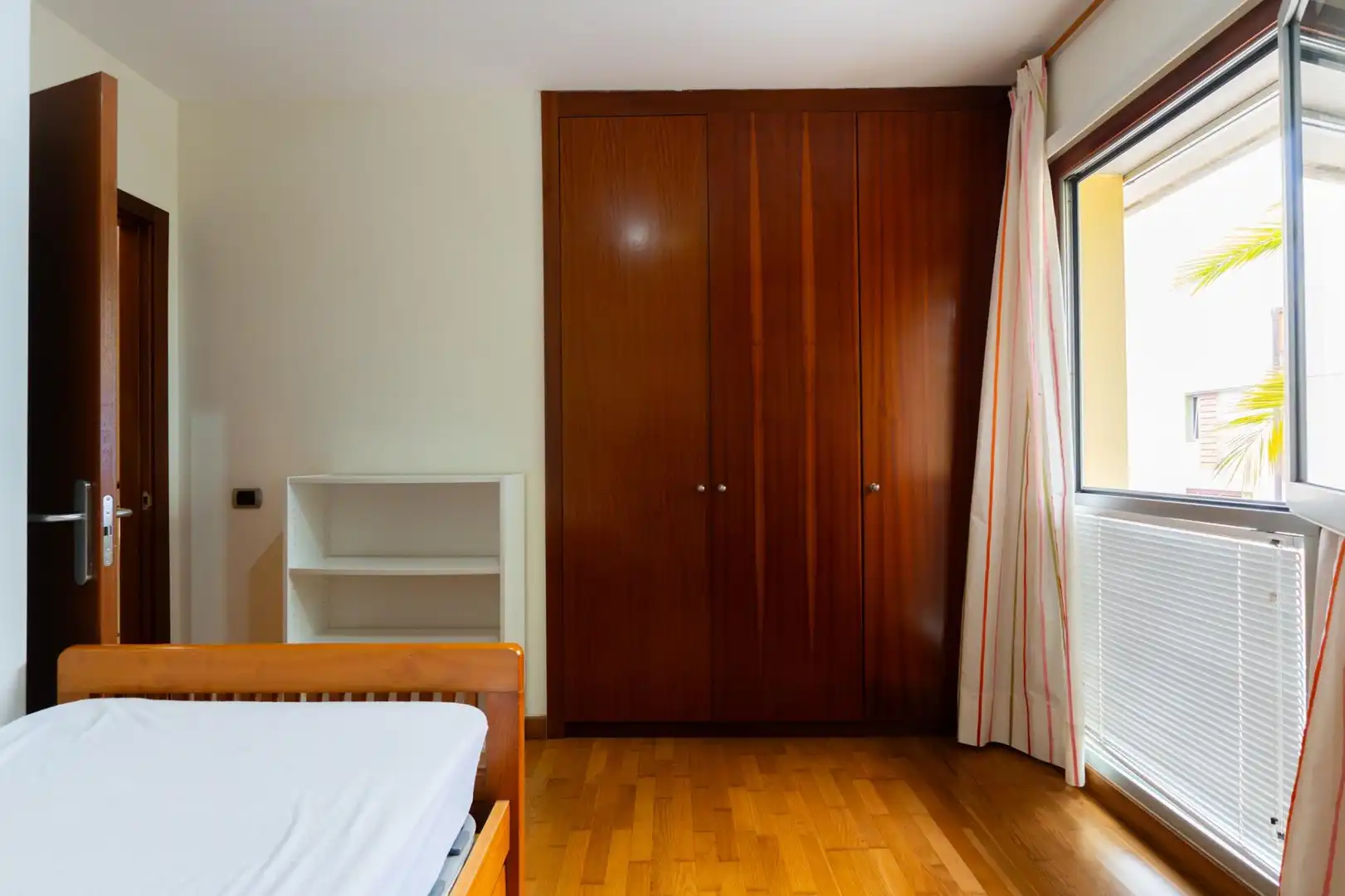 Casa bifamiliare con piscina in affitto a Avenida Avenida Pesqueros, imagen 31