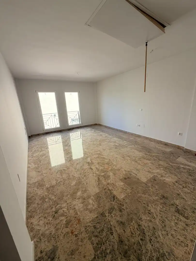 Living room of Flat for sale in El Pinillo 