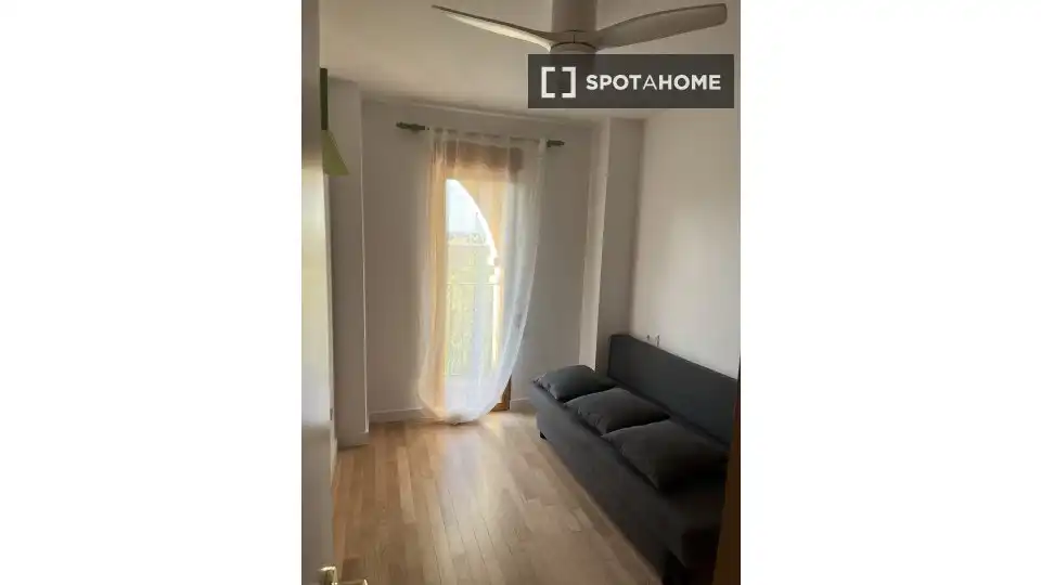 Appartamento con terrazza in affitto a Port Saplaya, imagen 11