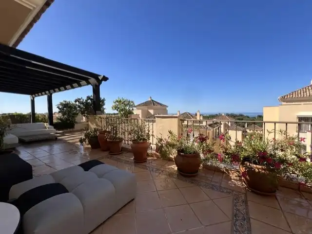Terrasse von Dachboden zum Verkauf in Marbella mit Klimaanlage, Heizung und Terrasse