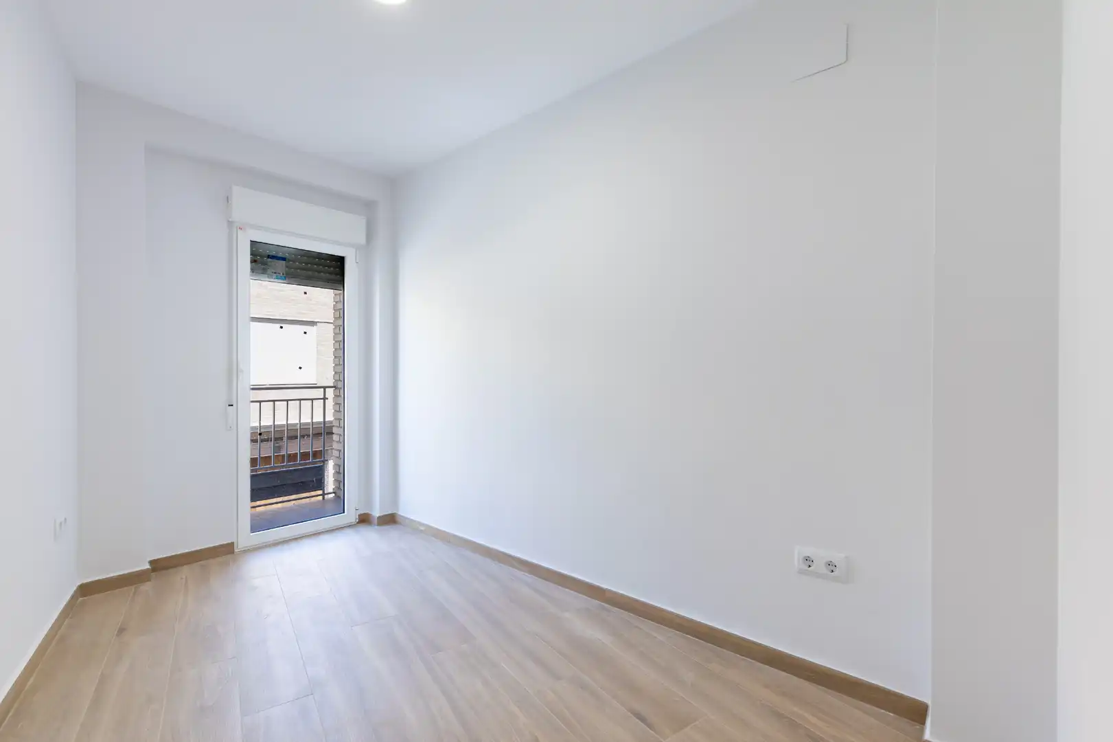 Habitación de Piso de alquiler en Meliana con Aire acondicionado, Terraza y Horno