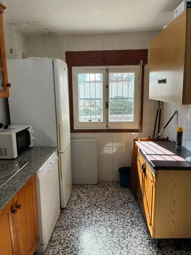 Villa avec piscine à vendre à Playa de los Locos, imagen 3