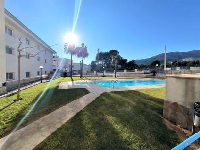 Vista exterior de Pis en venda en Alcanar amb Jardí privat, Terrassa i Traster