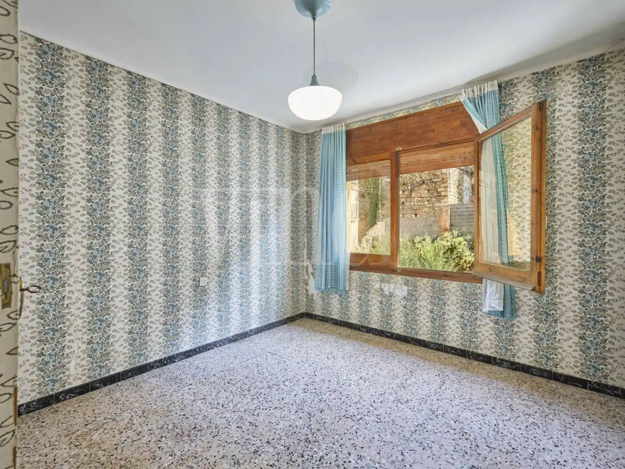 Menjador de Apartament en venda en Puigcerdà amb Calefacció, Parquet i Terrassa