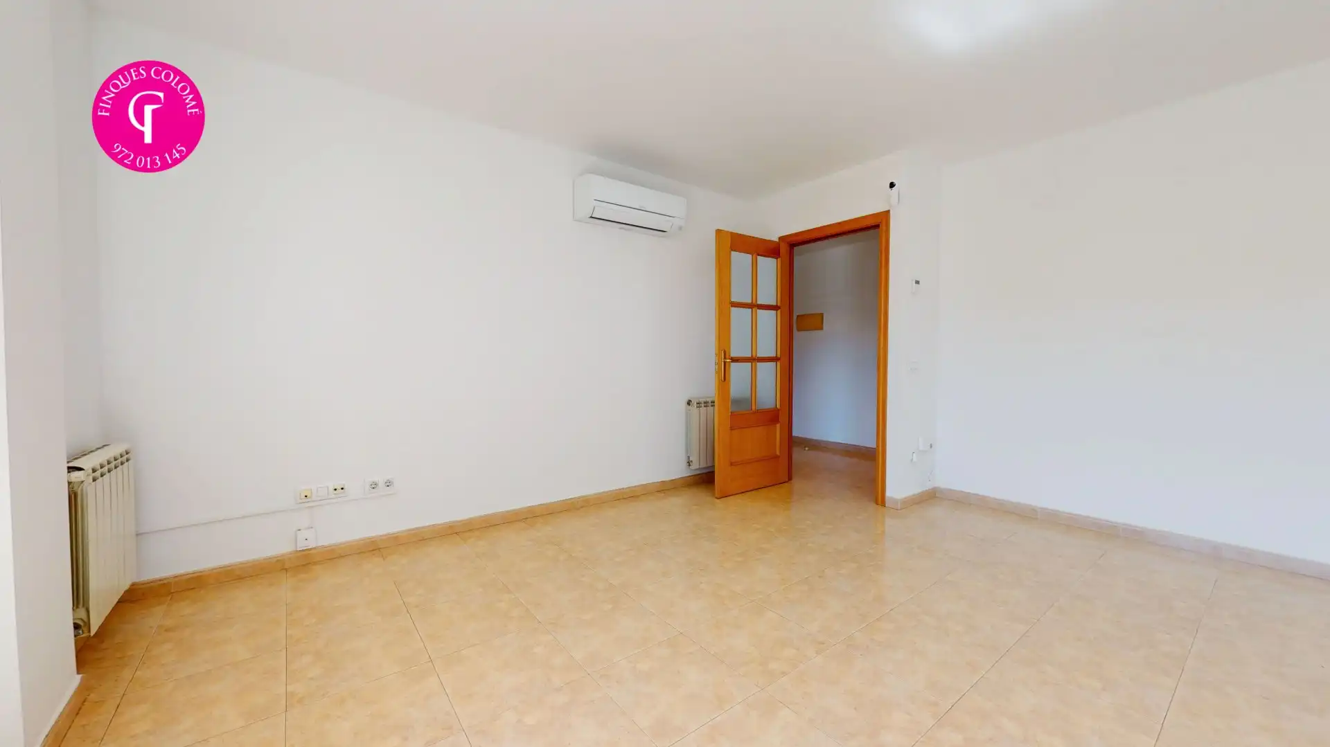 Flat for sale in Sarrià de Ter  with Air Conditioner, Heating and Balcony