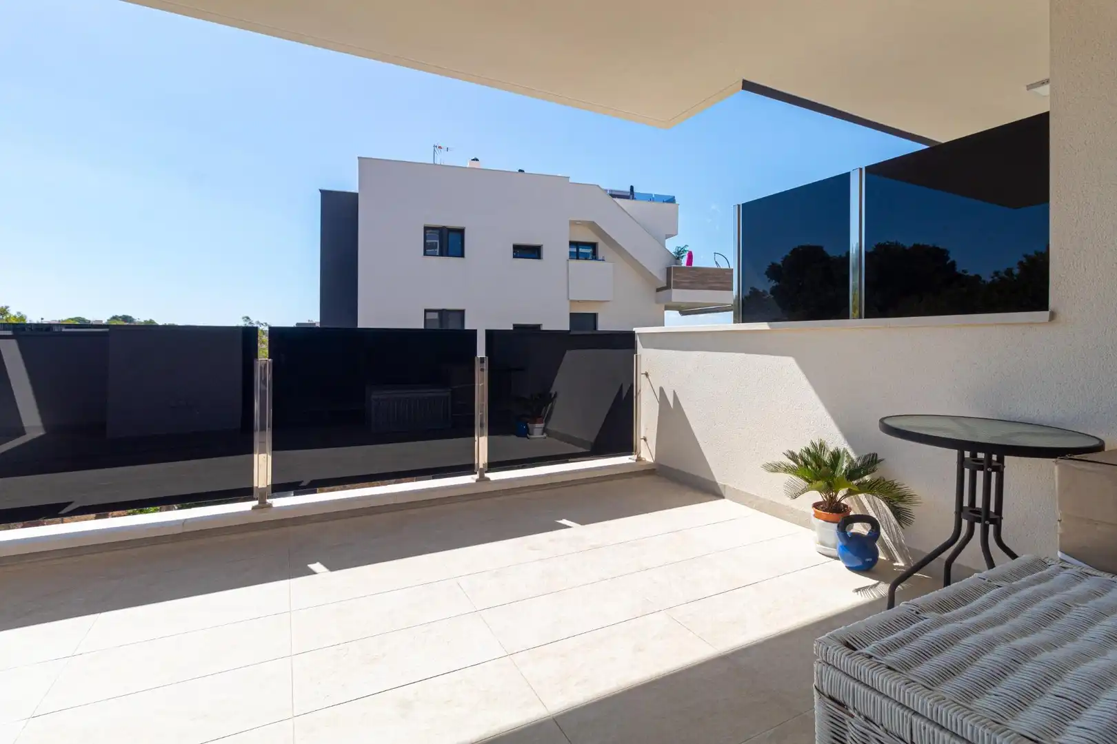 Apartamento con piscina en venta en Calle Almendros, imagen 17